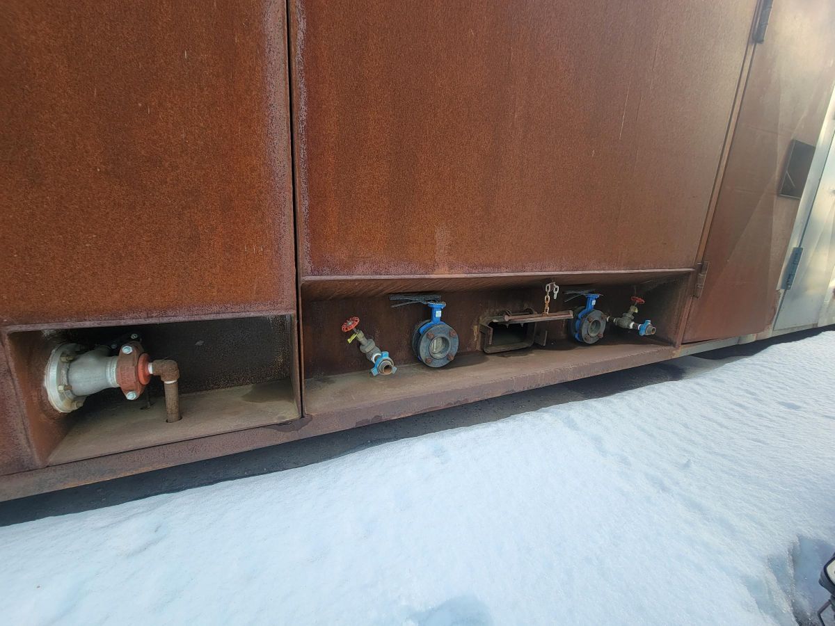 100 HP Volcano #5B-100B-D1HL, Boiler, Oil-Fired, 12x42 skid, 29.5 GPH, 505 service factor, 230 V - Image 4