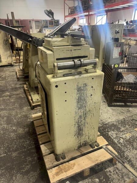 12" x .125" CWP #12B, 7-roll powered straightener, entry pinch & exit pinch rolls - Image 3