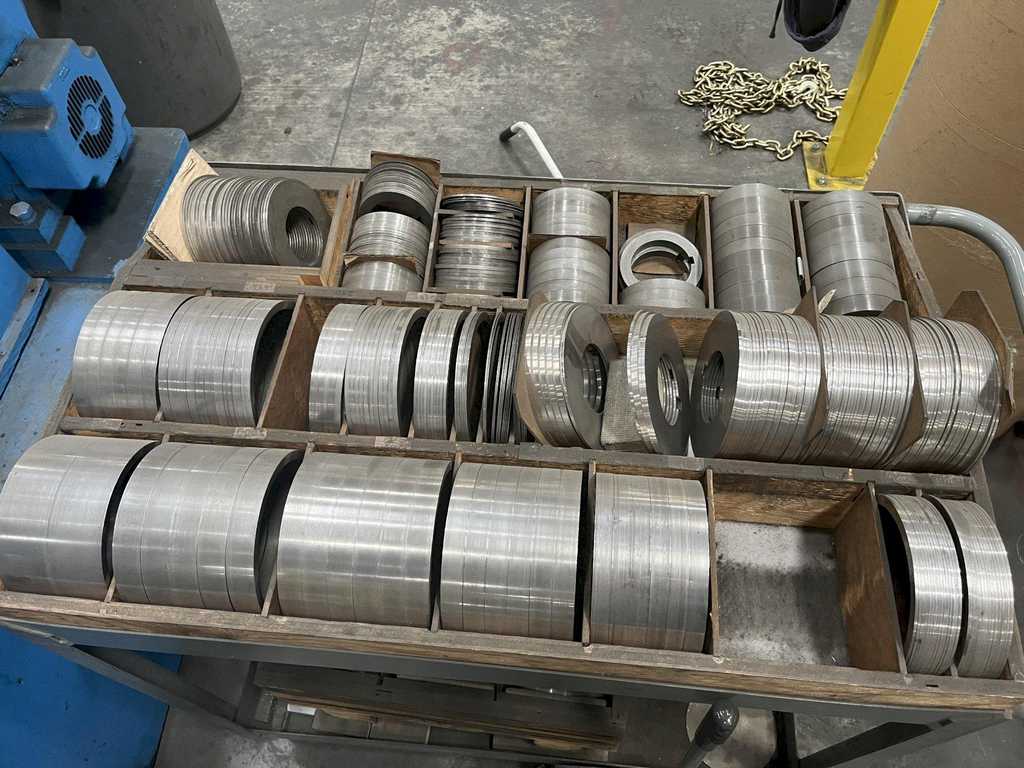 18" x 2.875" Ruesch, slitting line, 4000 lb, 60" outside dimension, 16"-20" ID - Image 9