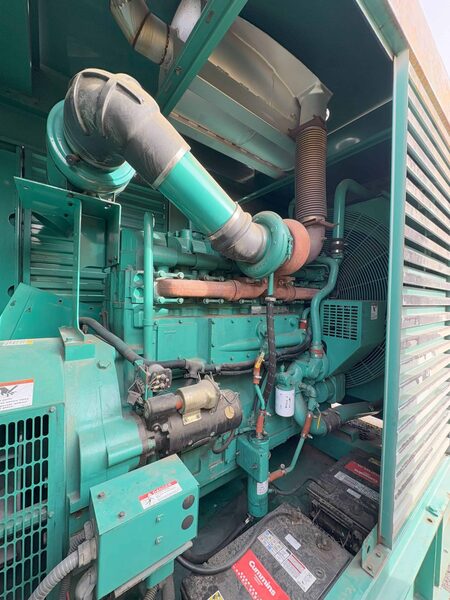 450 KW Cummins #450DFEC, diesel generator set, 277/480 Volts, 1997 - Image 5