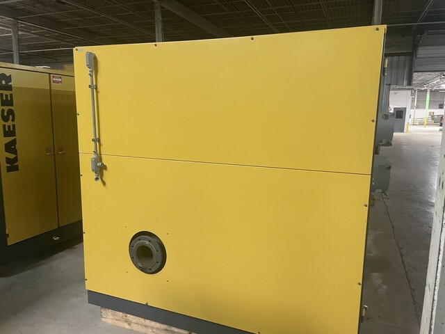 1230 cfm, 110 psig, Kaeser #FS-300, rotary screw air compressor, 300 HP, 1800 RPM, water cooled, 1997 - Image 2