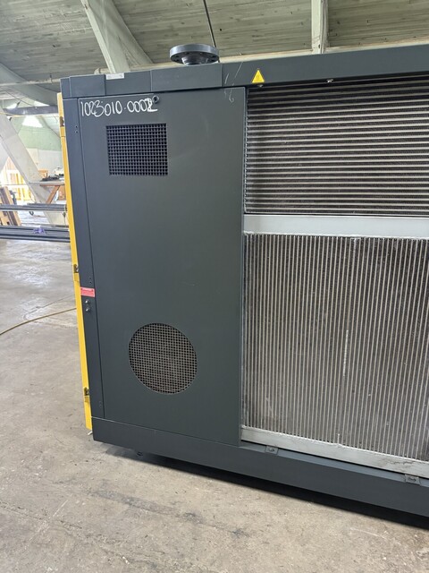 563 cfm, 110 psig, Kaeser #DSD-100, rotary screw air compressor, 200 HP @ 563 RPM, 460 V., Sigma Control, 2002 - Image 8