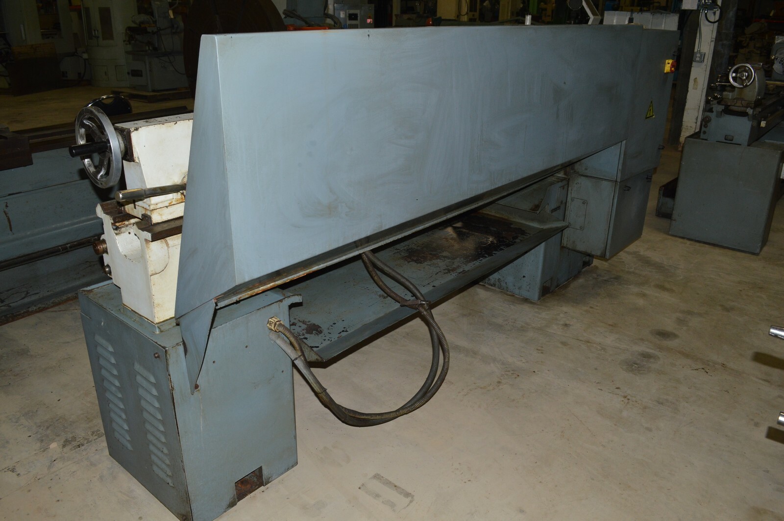 17-3/4" x 65" Clausing Metosa #C1565VS, gap bed geared head lathe, 10-5/8" socs, 10" 6-jaw, 2300 RPM, 7-1/2" - Image 8