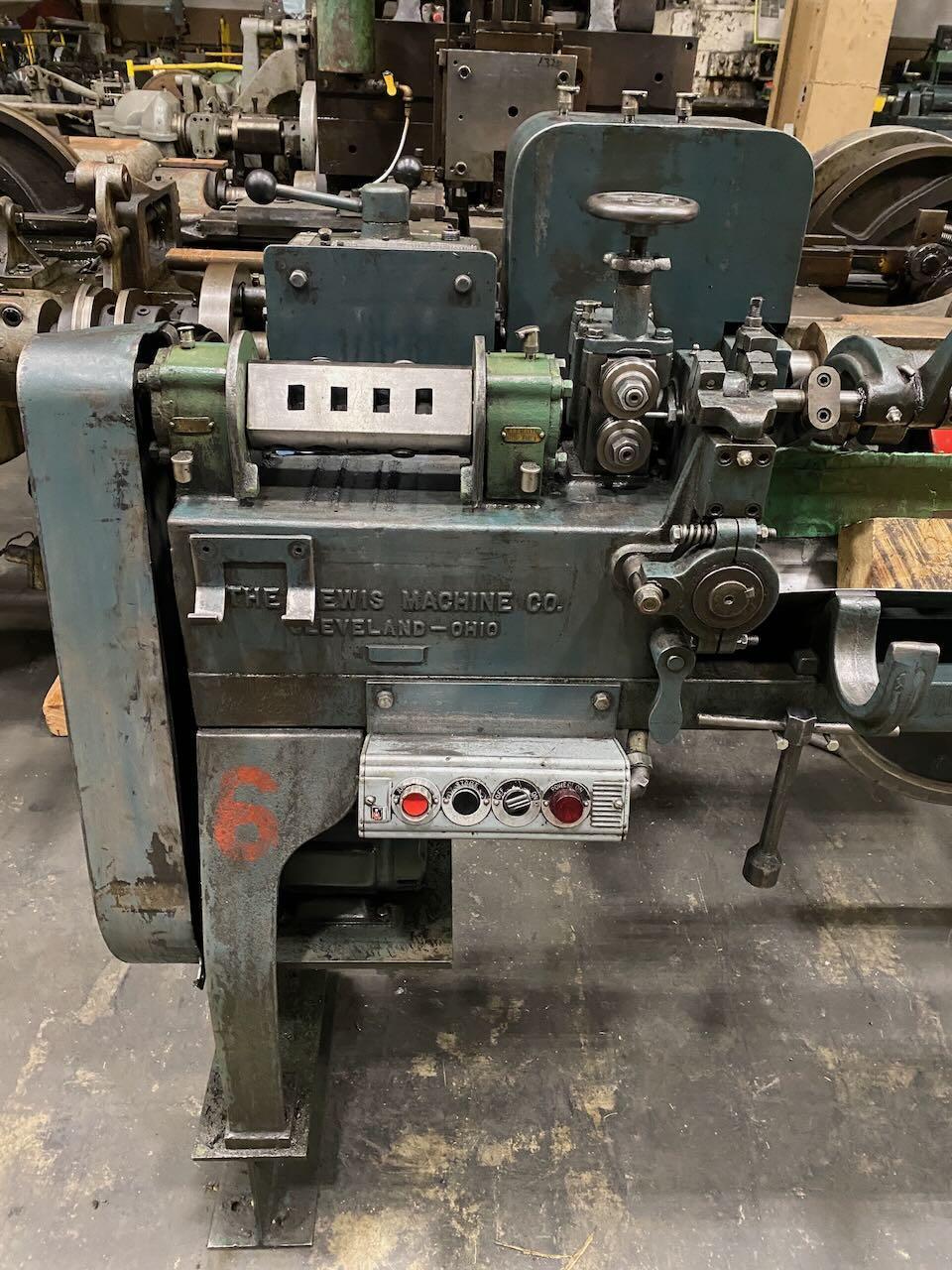 1/8" Lewis #1CG, wire straighten & cut-off machine, 22' runout rack, 2 exit rolls, 35-150 FPM - Image 2