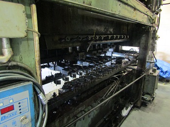 75 Ton, Waterbury-Farrel #PC-112, transfer press, 12 stations, 9" stroke, 60-100 SPM, air clutch & brake - Image 5