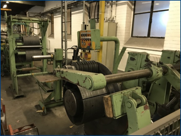 12" AKV, loop slitting line with packaging line, entry coil car, electric lift, slitting head - Image 5