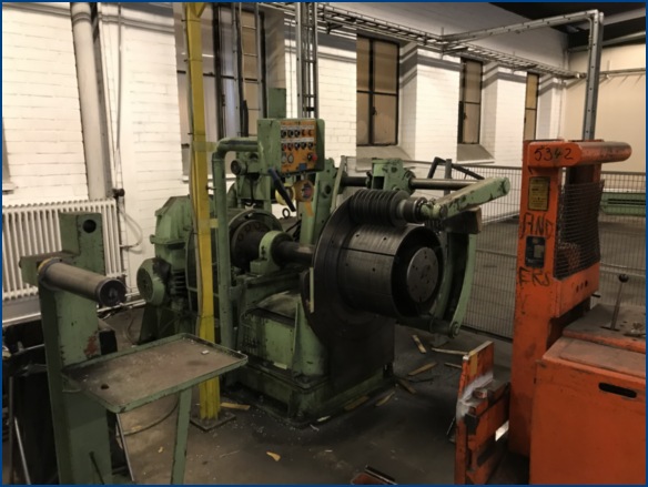 12" AKV, loop slitting line with packaging line, entry coil car, electric lift, slitting head - Image 6
