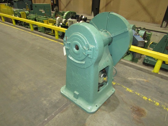 No. 3A Standard, 2-die rotary swager, 1-3/4" tubing capacity, 3/8" solids capacity, 5 HP, 2-1/4" die width - Image 2