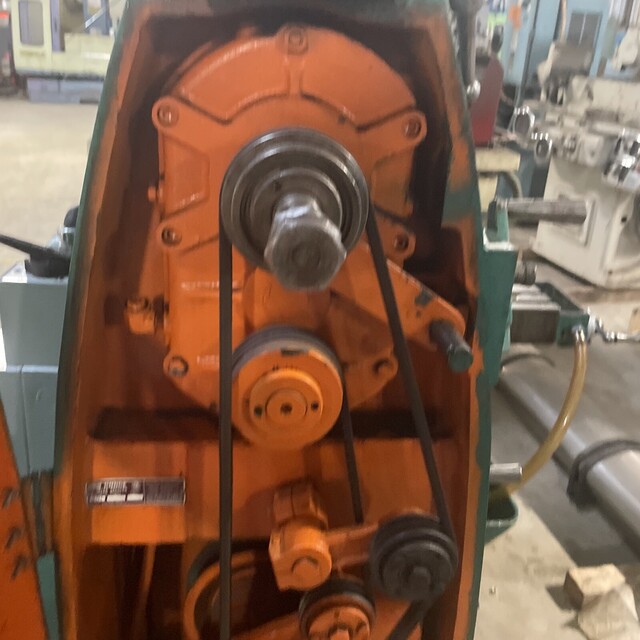 Powermatic Burke #333, horizontal mill, 40" x 8" table, 3 HP, 50-2400 RPM, 40 taper, overarm support - Image 10