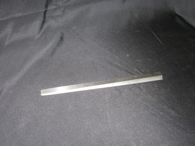 Clausing #41617-1, top slide gib strip - Image 1