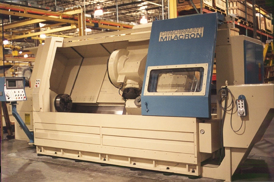 Cincinnati #Cinturn-15UX80, Fanuc, 3-jaw 15" chuck, 4" hole, 80" centers, tailstock, remfr 2025, 1 yr warr. - Image 1