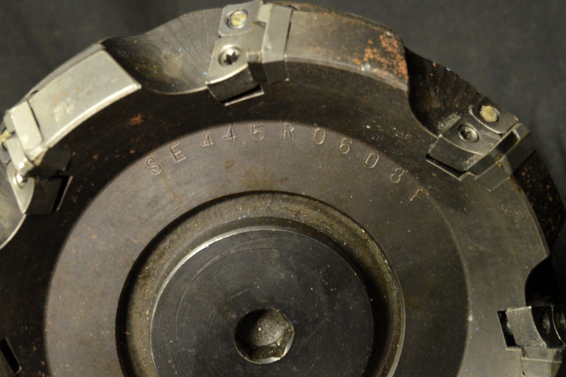 Kennametal / Erikson #CV50SM200240, CAT 50 shell mill holder, w/ 2" pilot & Mitsubishi Indexable Face Mill - Image 10