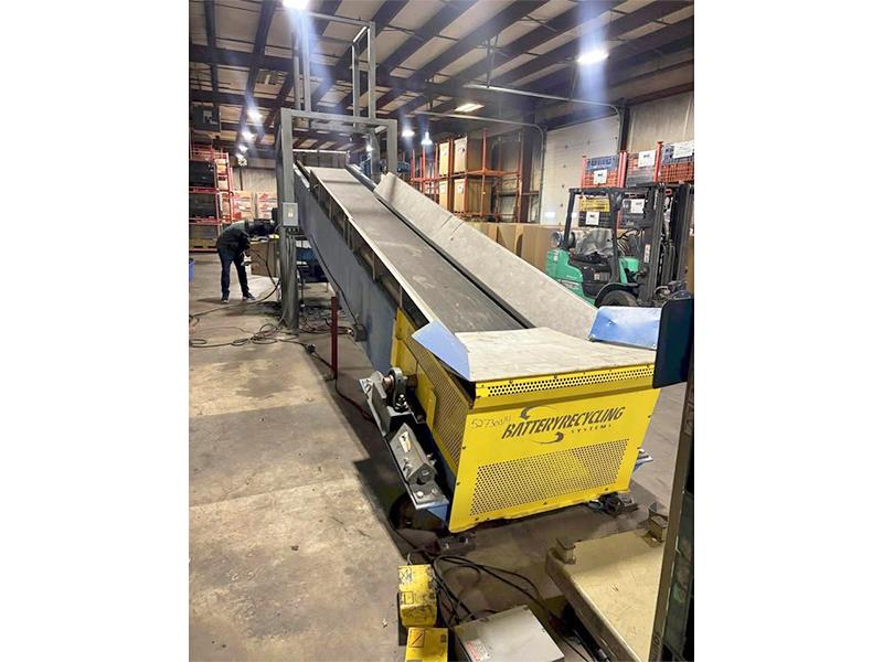 Untha #RS-30, quad shaft shredder, 30 HP, upender scissor lift, hydraulic discharge conveyor, 2019 - Image 7