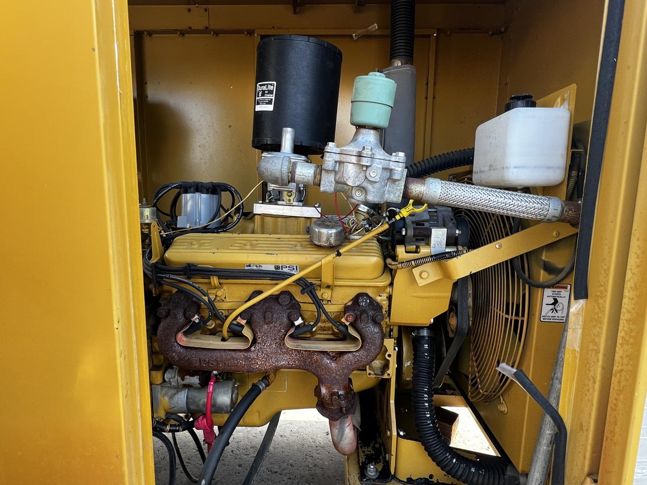 60 KW Kato #L60EDG4, Natural gas or propane generator, enclosed skid mounted, 120/240 Volts, 453 hours, 1997 - Image 5