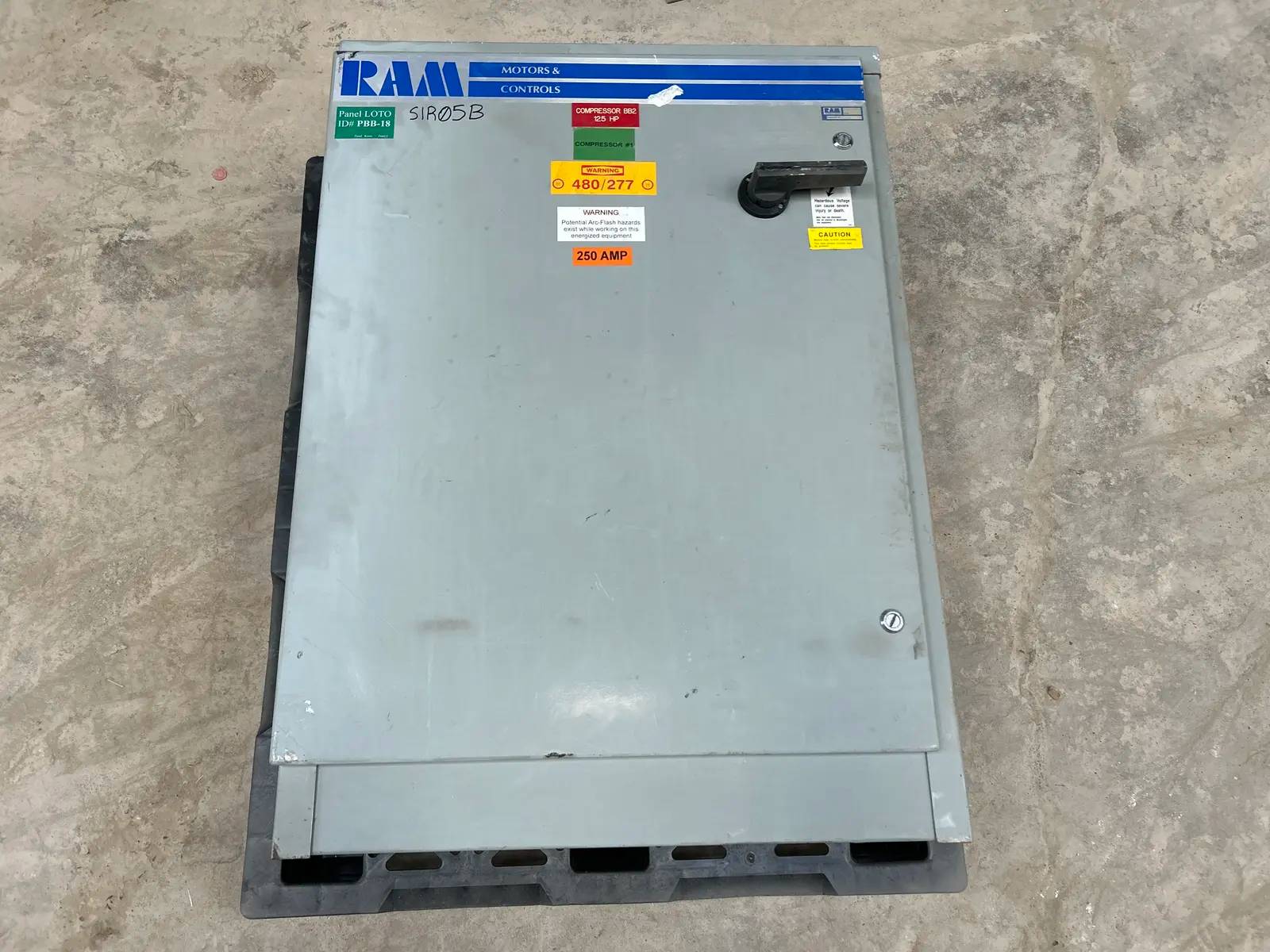 Ram, screw compressor motor starter, 125 HP, 460 Volts, 2024 - Image 3
