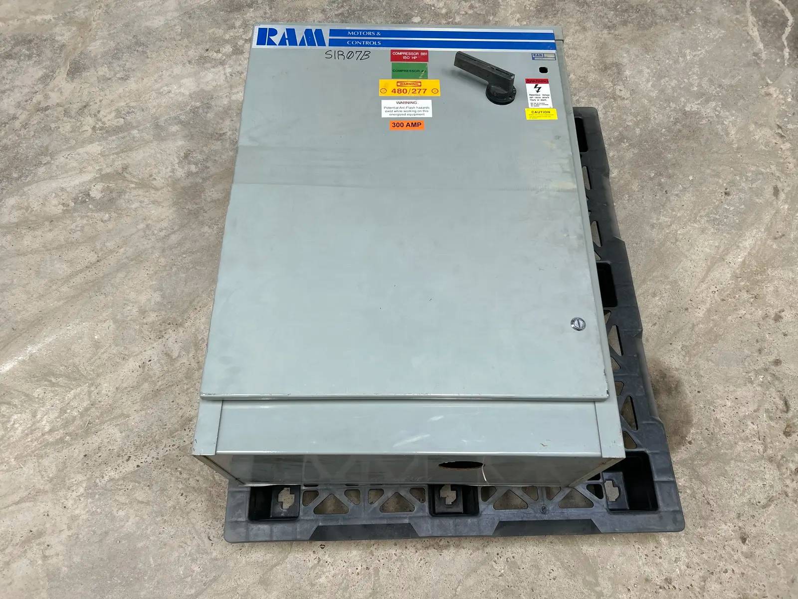 Ram, screw compressor motor starter, 150 HP, 460 Volts, 3-phase, 2024 - Image 3