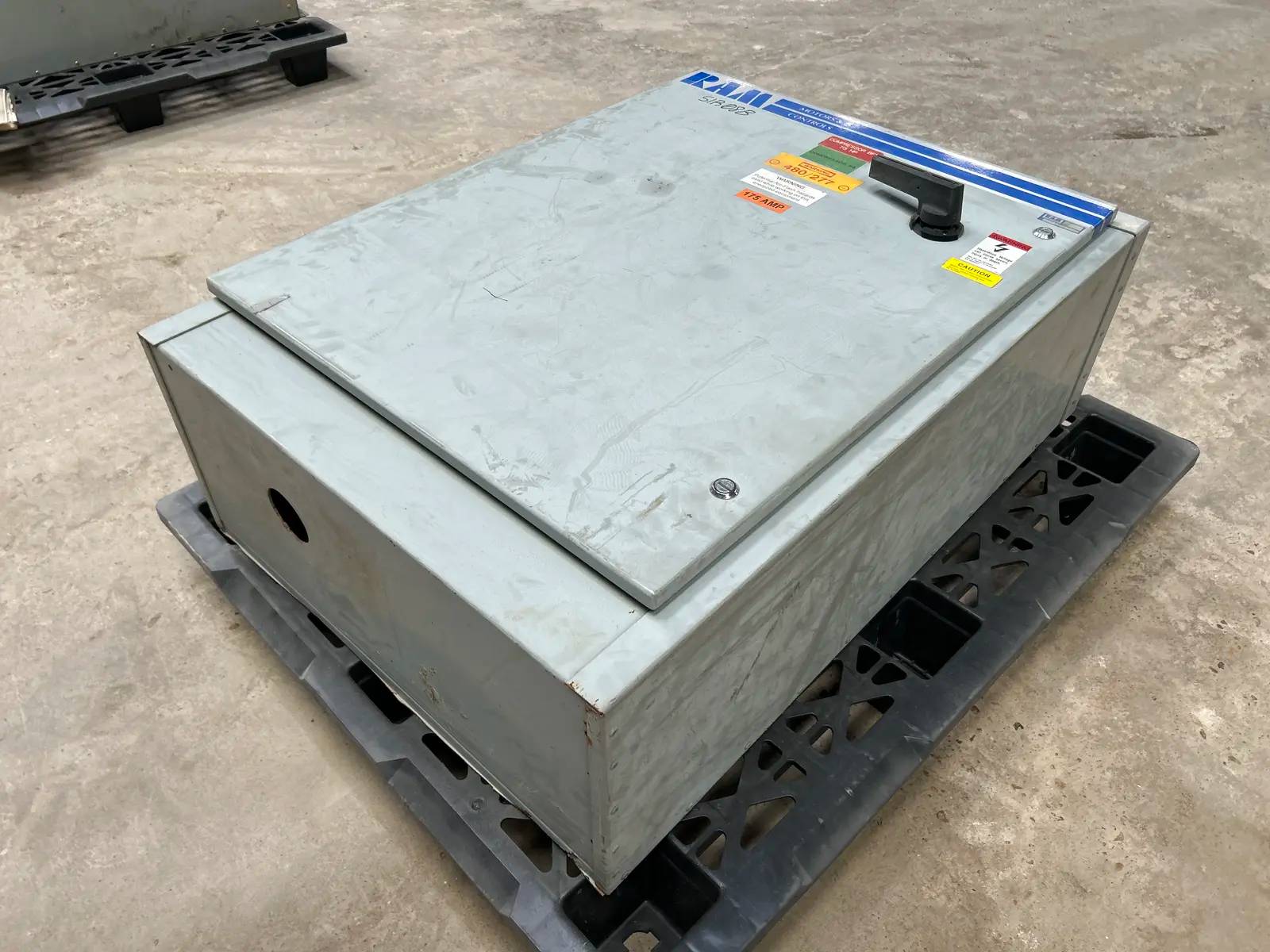 Ram, screw compressor motor starter, 75 HP, 460 Volts, 3-phase, 2024 - Image 3