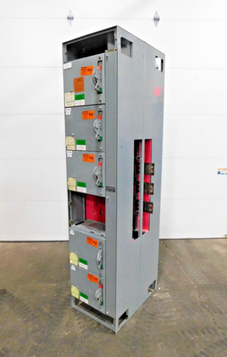 Allen-Bradley, 938949/1, motor control center MCC section, 800/300A, 600 Volts - Image 1