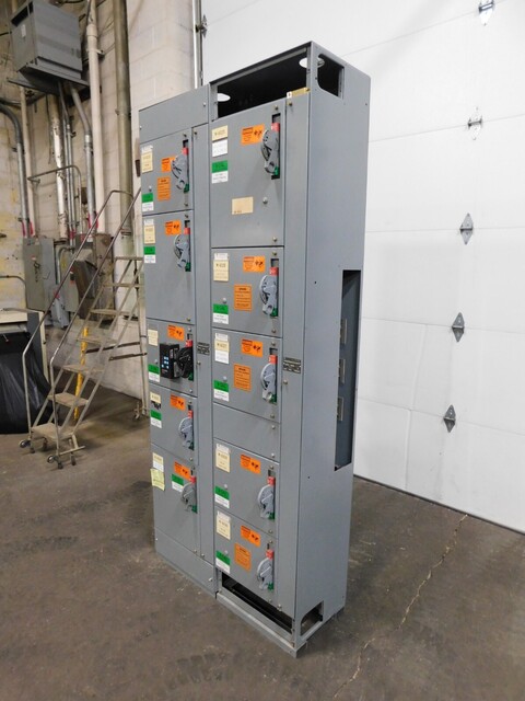 Allen-Bradley, 764302/1, motor control center MCC section, 800/300A, 600 Volts - Image 3