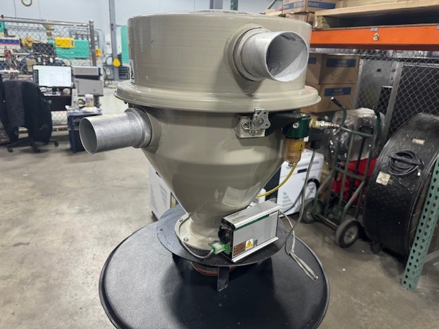 Conair #DL15 DL Series, vacuum material receiver - Image 2