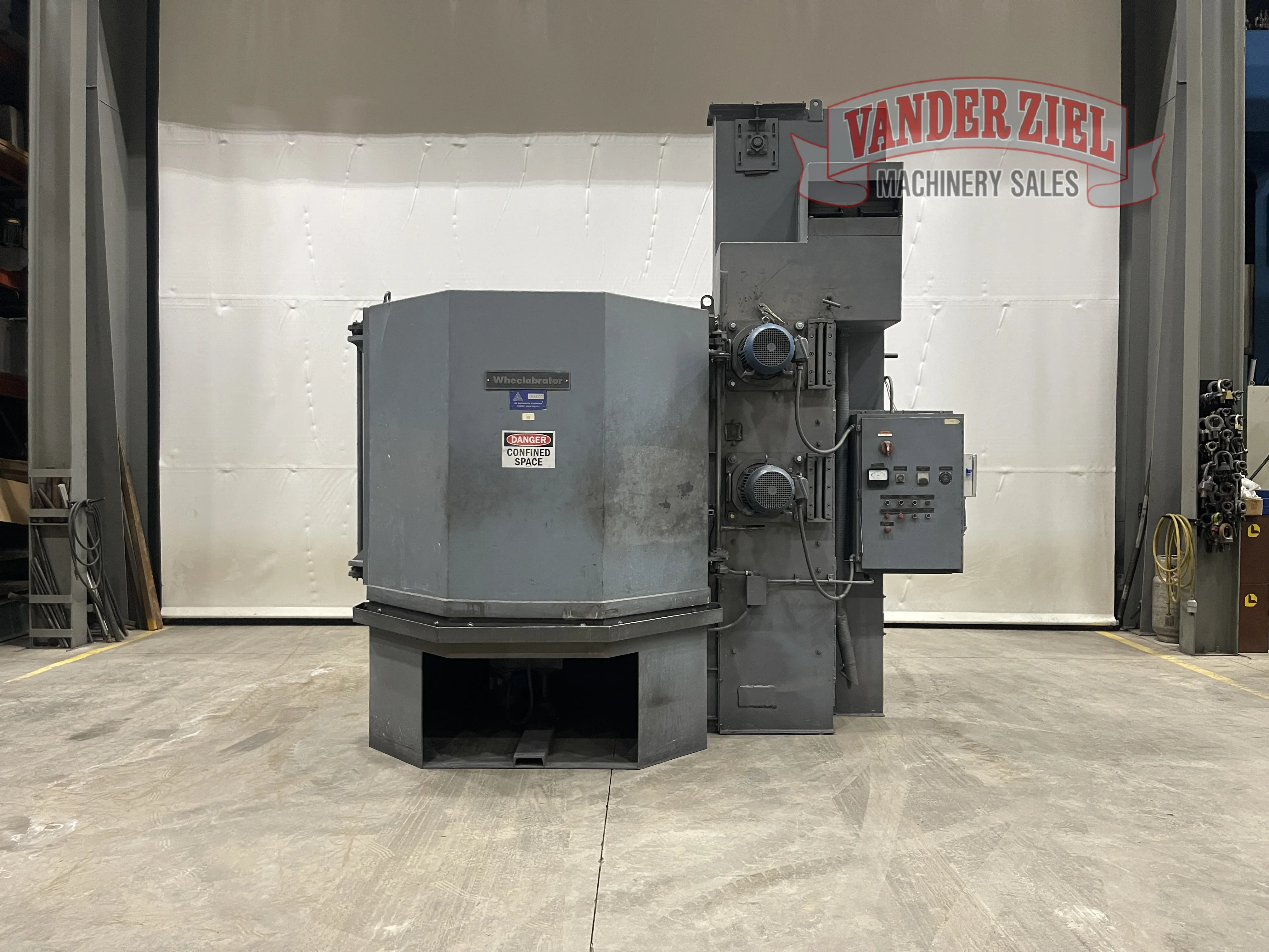 60" x 40" Wheelabrator #A300072, 5' rotary table, 48" vertical capacity, (2) 10 HP wheels - Image 4