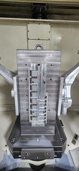 Makino #A61NX, CNC horizontal machining center, Pro 5 Control, 28.7" X, 25.6" Y, 31.5" Z, 14000 RPM, 60 - Image 6