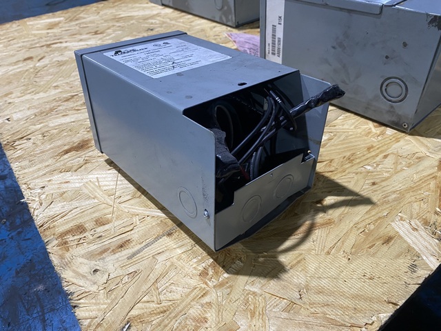 1 KVA 240x480 Primary, 120/240 Secondary, Acme Electric #T253010S transformer - Image 3