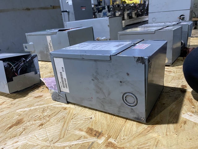3 KVA 600 Primary, 120/240 Secondary, Hammond #Q003PEKF, transformer - Image 3