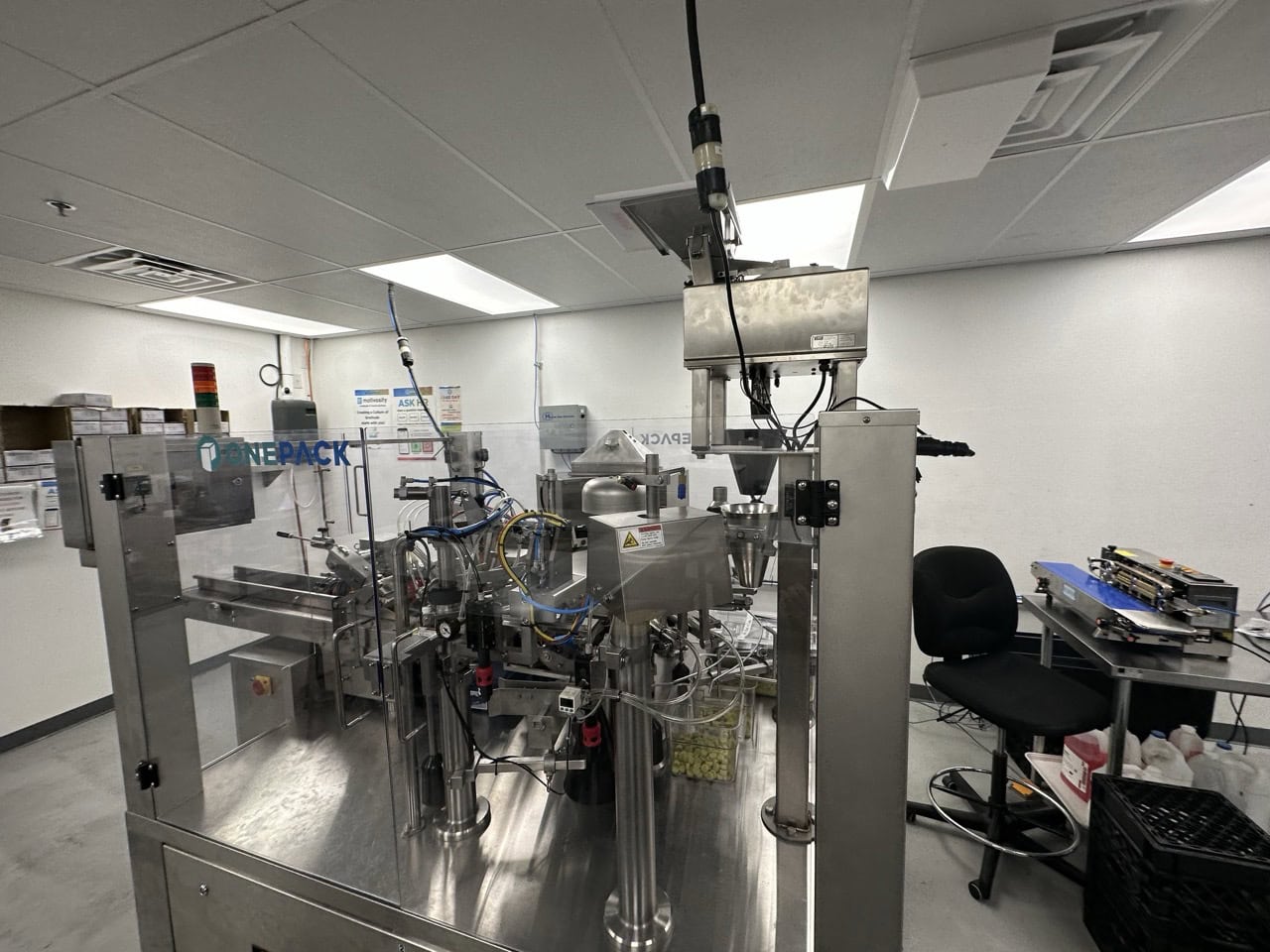 Onepack WP-8S-250z, Rotary Pouch Packaging Machine, 30-40 bags/min, preformed standup pouch, constant heat - Image 8