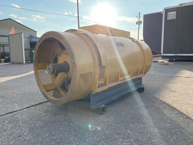1050 KW, 1200 RPM, Kato #AA28452000, generator end, 277/480 Volts, 3-phase, sound attenuated enclosure 00 - Image 2
