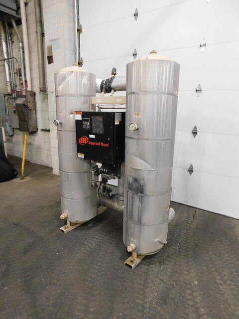 120&deg;F, 150 psig, Ingersoll Rand #HLA6001HG0LAZ01, air dryer, 115 V., 1 phase - Image 3
