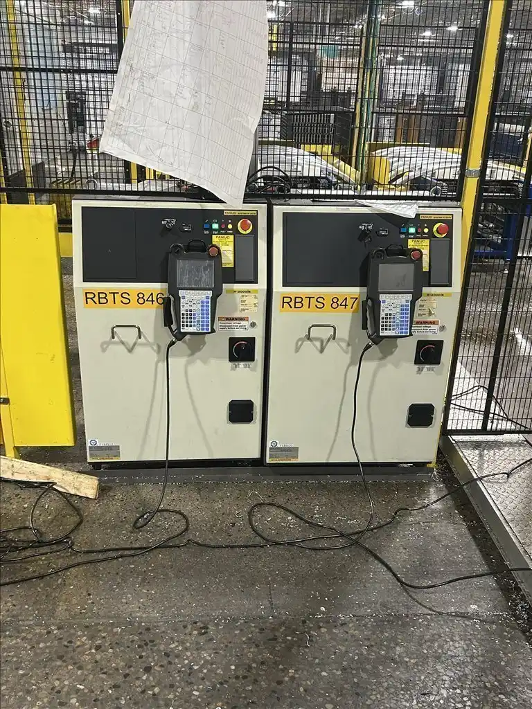 Rollon, RTUW-WALL, robotic transfer unit wall, 30m rail travel, (2) Fanuc R2000iB robots, (2) Fanuc R-30iB - Image 2