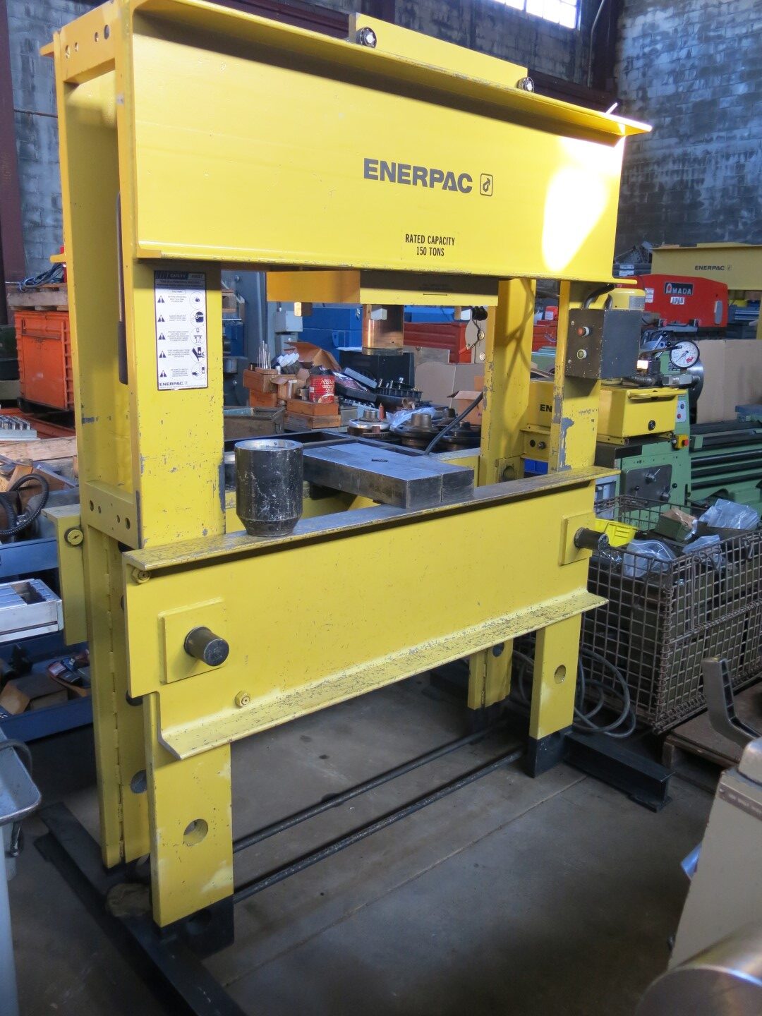 150 Ton, Enerpac, H-Frame Hydraulic Shop Press, 13" stroke, 48.5" daylight, 48" bed width, 10,000 psi - Image 2