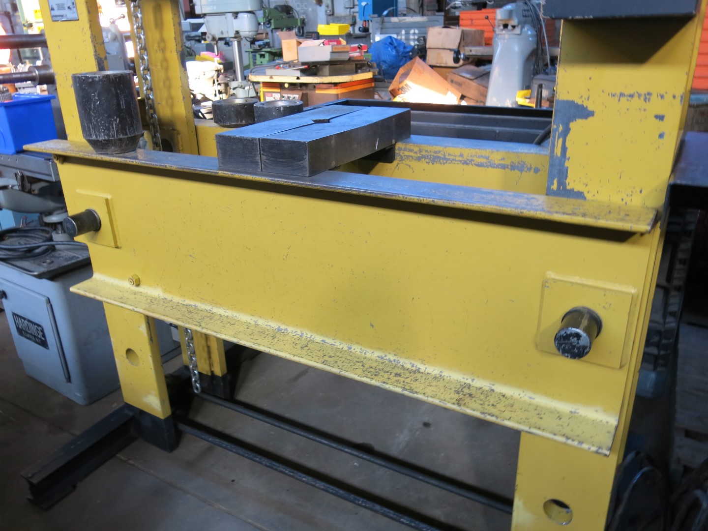 150 Ton, Enerpac, H-Frame Hydraulic Shop Press, 13" stroke, 48.5" daylight, 48" bed width, 10,000 psi - Image 3
