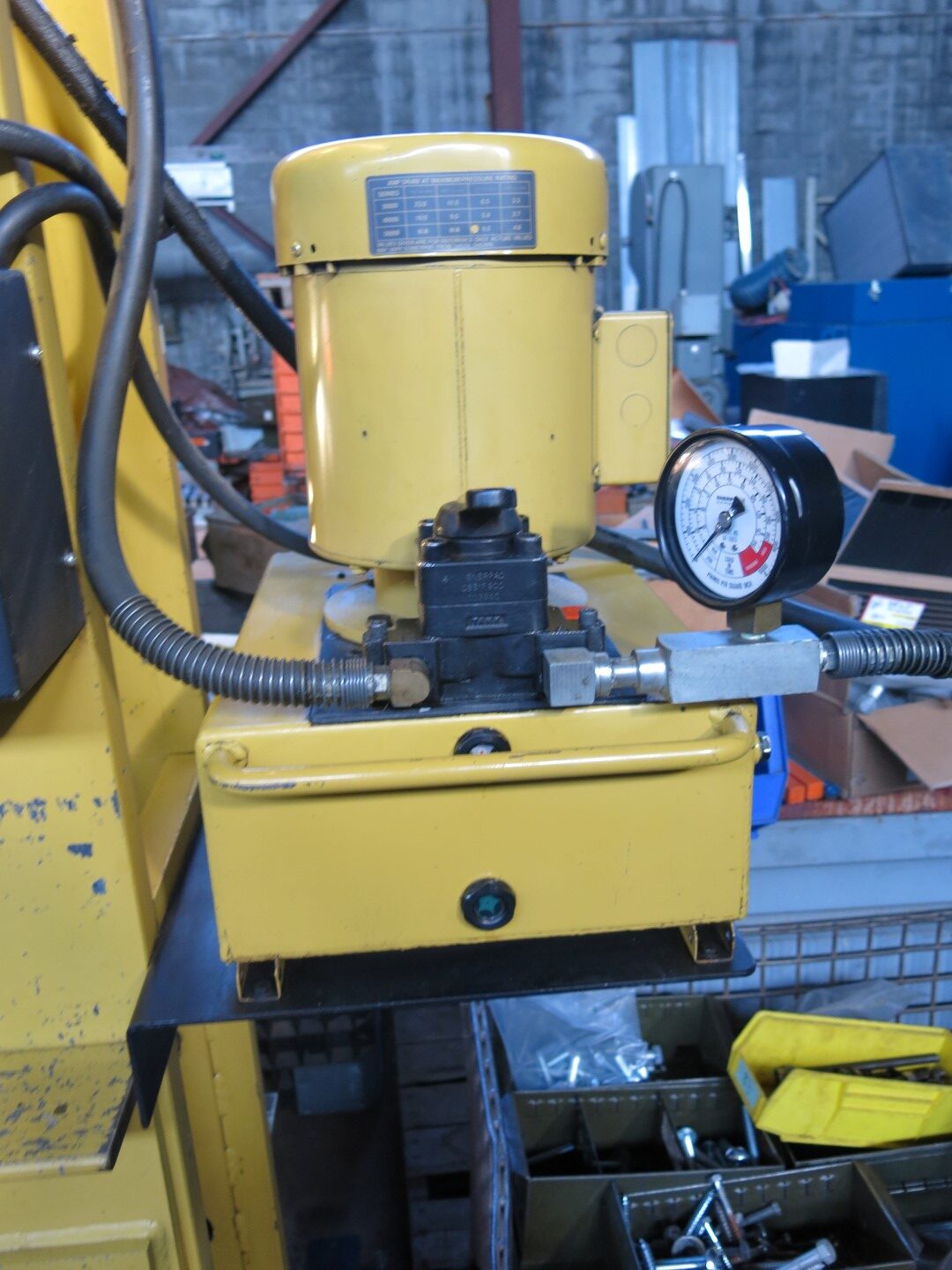 150 Ton, Enerpac, H-Frame Hydraulic Shop Press, 13" stroke, 48.5" daylight, 48" bed width, 10,000 psi - Image 5