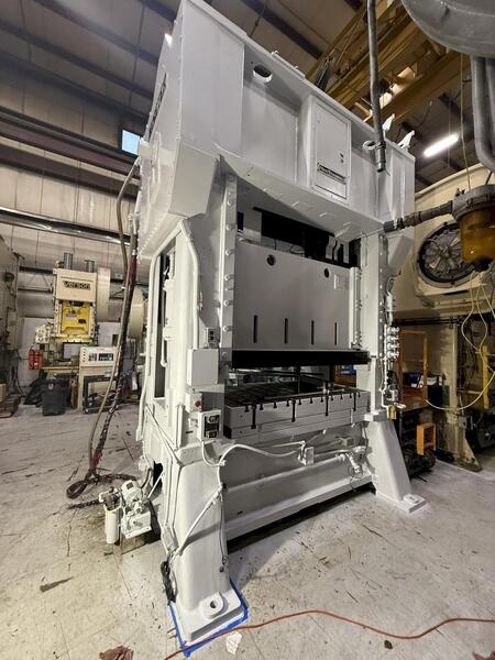 200 Ton, Minster #E2-200-72-42, 8" stroke, 31" Shut Height, 6" adjustment, 30-60 VSPM, reconditioned, 1981 - Image 3