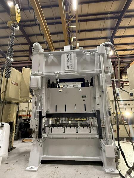 200 Ton, Minster #E2-200-72-42, 8" stroke, 31" Shut Height, 6" adjustment, 30-60 VSPM, reconditioned, 1981 - Image 5