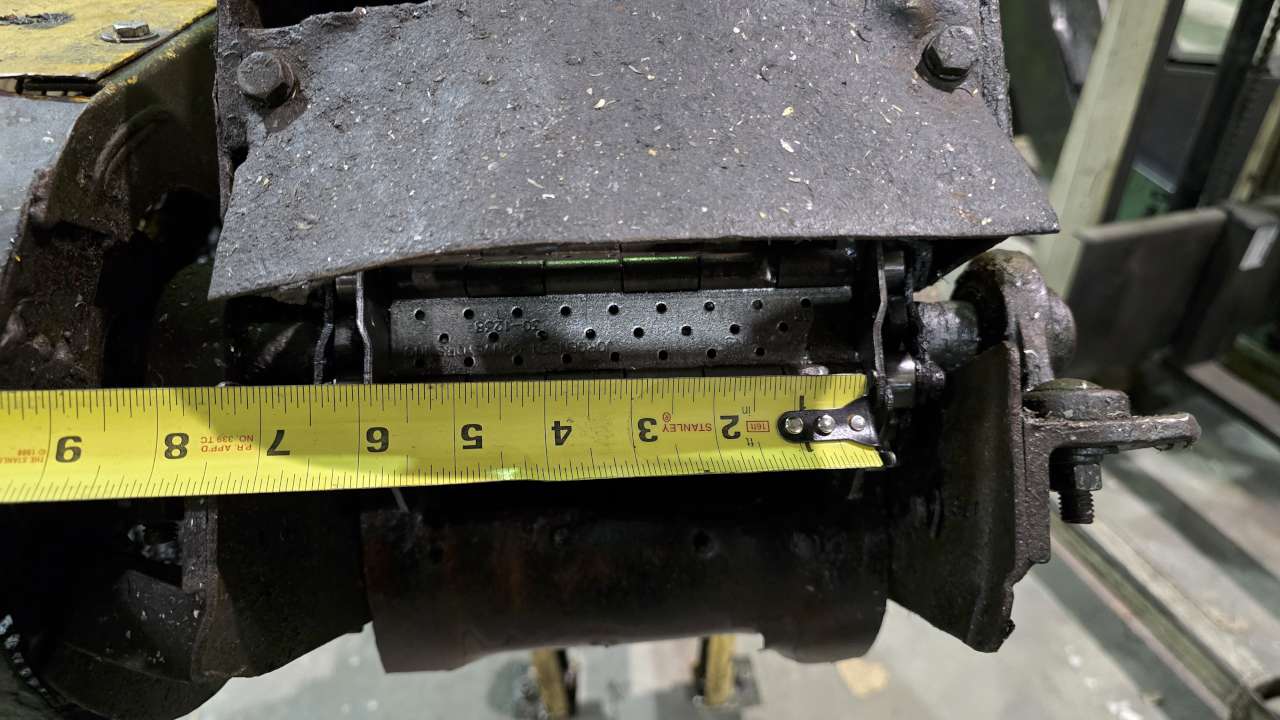 6" wide, Parts Conveyor, 10" entry height, 42" exit height, 1/4" H belt divider - Image 6