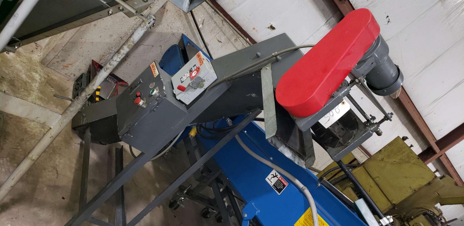 8" x 8.2" Unloading Parts Conveyor, 12" loading height, 60" discharge height, 45 deg. Incline, 240 V - Image 2