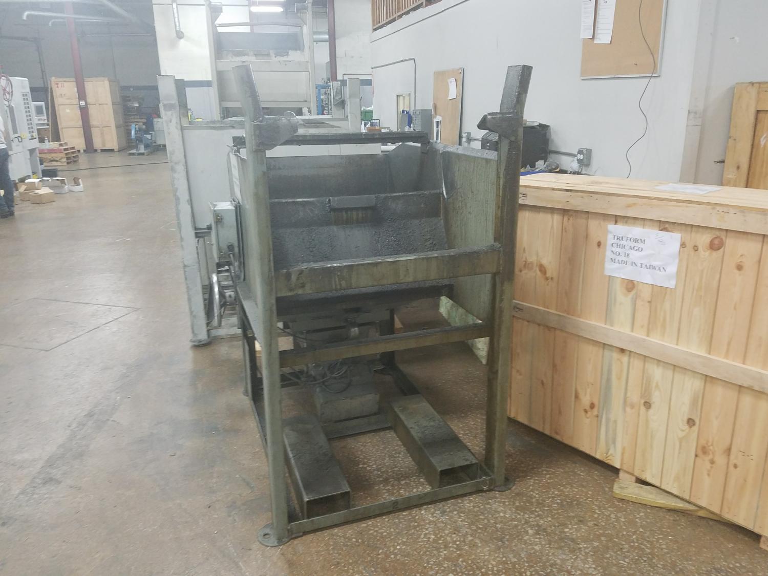 Gravity Loader, 14" width Track, 11" Floor to Bottom of Chute, (7) 9"-70.5" Stands - Image 3