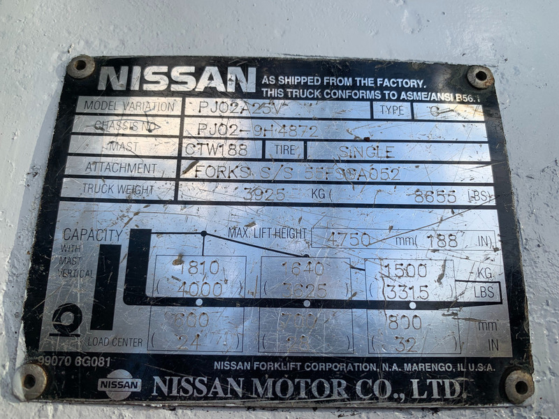 5000 lb. Nissan #CPJO2A25V, propane forklift, solid pneu tires, 2782 hours, 2011 - Image 2