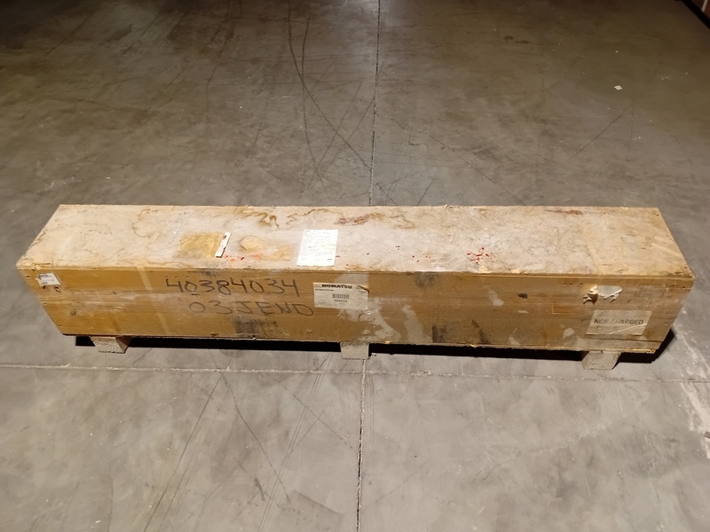 Komatsu #ED8926, Accumulator (2 available) - Image 3