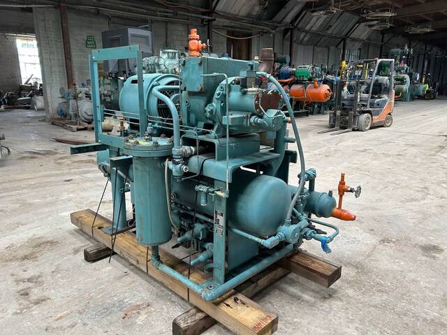 60 HP, Frick #RXB-24, Rotary Screw Compressor Package, 230/460 V., 1800 RPM, 300 PSIG, w/ Toshiba motor, 2002 - Image 5