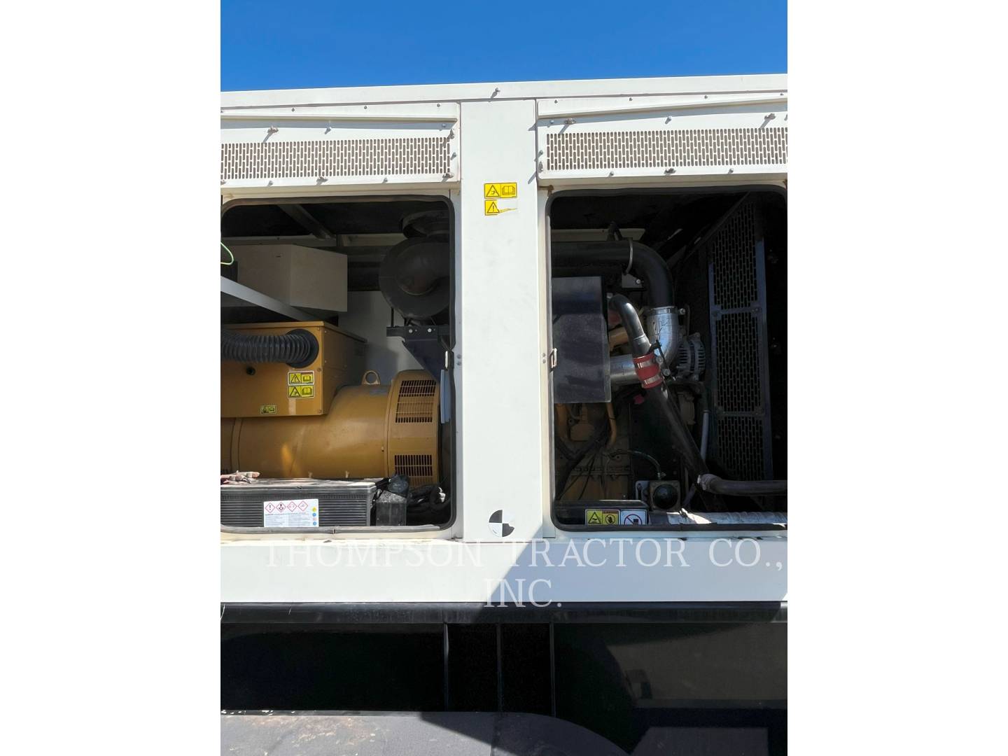 200 KW Caterpillar XQ 200, Mobile Generator Set, Diesel, 1800 RPM, 208V, 6000 hours, 2014 - Image 4
