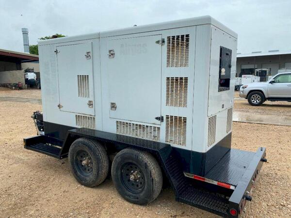 Hipower #HRNG230T6, dual fuel Natural gas or LP mobile generator, 277/480 Volts, 2014 - Image 2