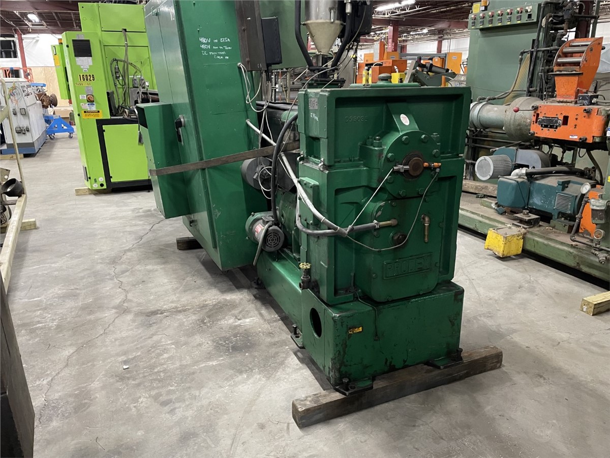 3.5" Prodex #TM3, extruder, 24:1 L/D, 50 HP DC motor, 42" centerline, 5 barrel zones, air-cooled barrel - Image 6