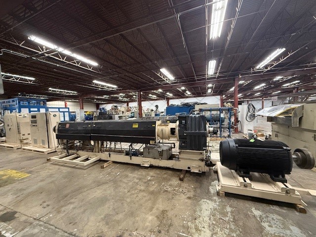 6" Davis Standard #60IN60TPIH, single screw extruder, 400 HP, 34:1 L/D, 42" centerline, 1994 - Image 1
