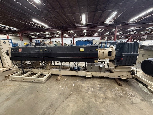 6" Davis Standard #60IN60TPIH, single screw extruder, 400 HP, 34:1 L/D, 42" centerline, 1994 - Image 3