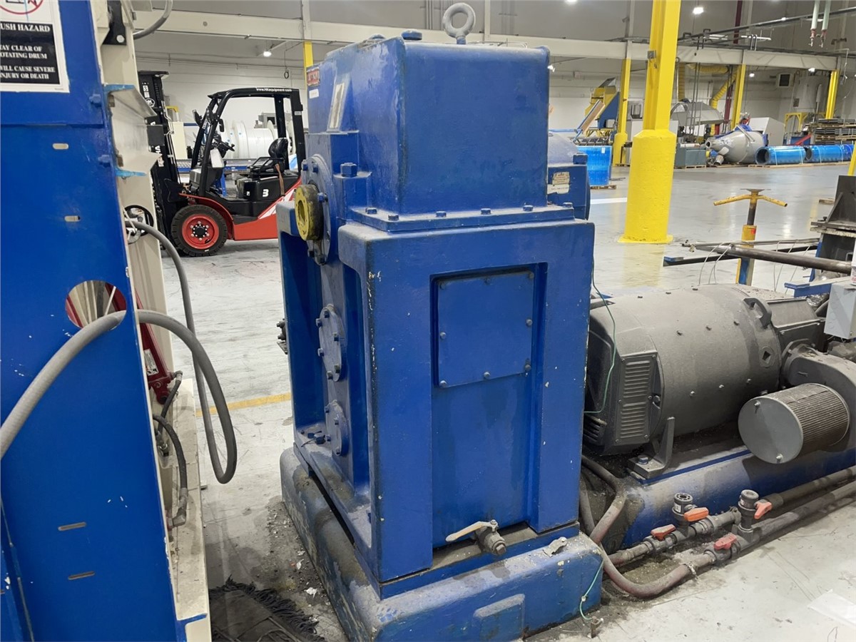 6" PTI, extruder - for rebuild, needs new barrel, 400 HP GE DC motor, Control panel - Image 1
