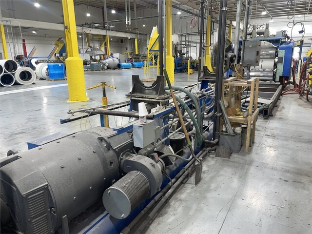 6" PTI, extruder - for rebuild, needs new barrel, 400 HP GE DC motor, Control panel - Image 2